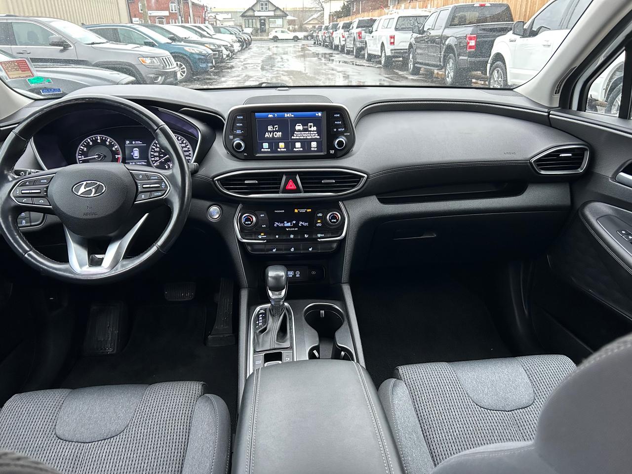 2019 Hyundai Santa Fe 2.4L Preferred AWD Photo
