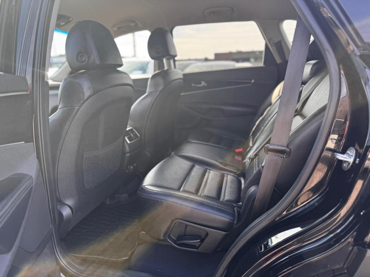 2019 Kia Sorento 7PASS NO ACCIDENT AWD SAFETY NEW BRAKES+TIRES B-T - Photo #13