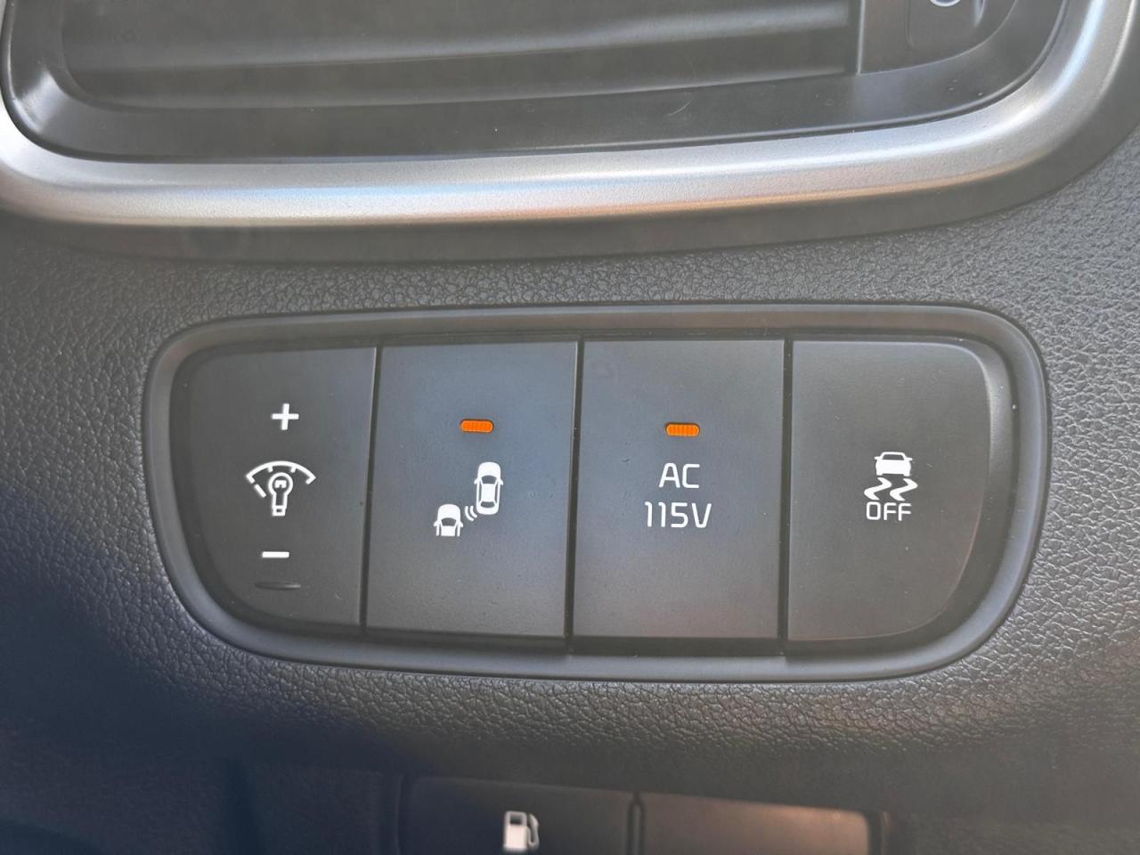 1755555973123