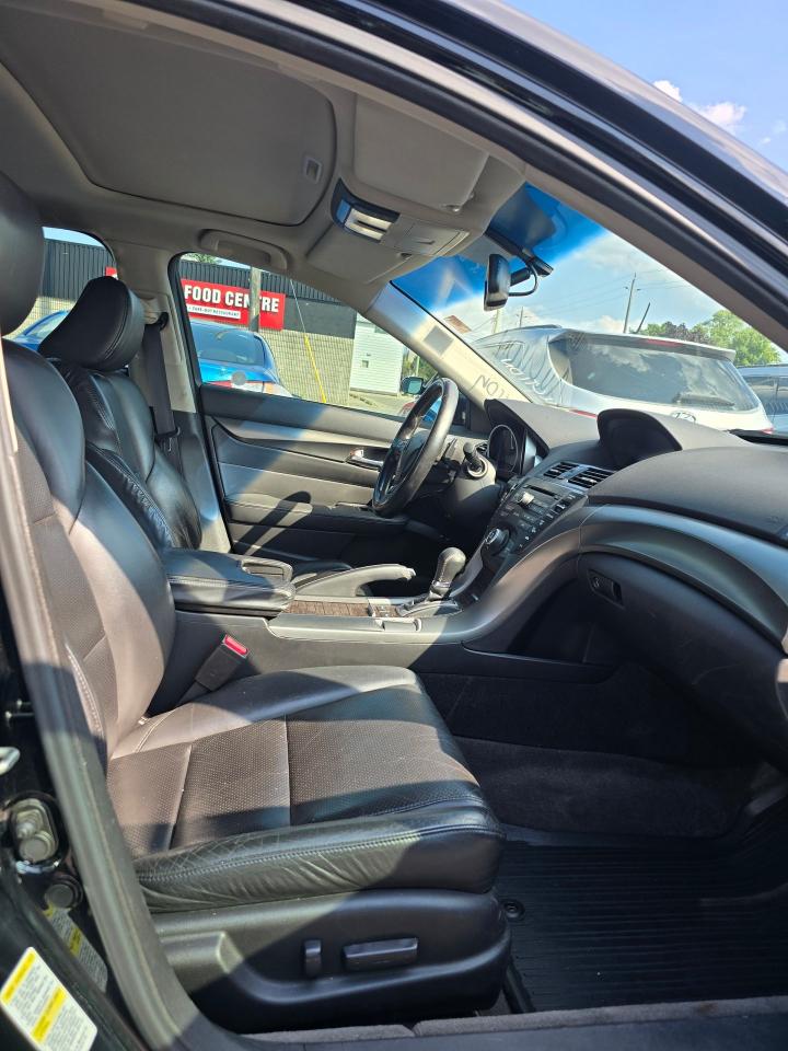 2014 Acura TL 4dr Sdn Auto SH-AWD A-Spec - Photo #5