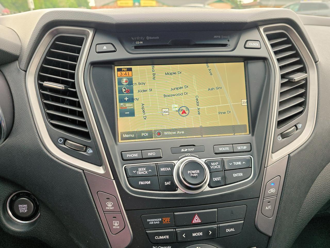 2016 Hyundai Santa Fe Sport Limited 117,342 KM, Loaded - Photo #14