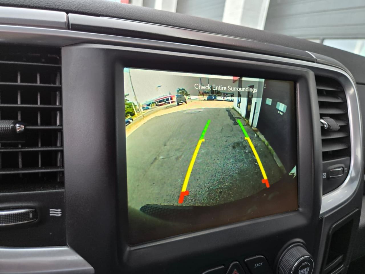 2021 RAM 1500 Classic SLT 4x4 - SUNROOF|CAMERA|ALPINE|ALLOY WHEELS - Photo #20