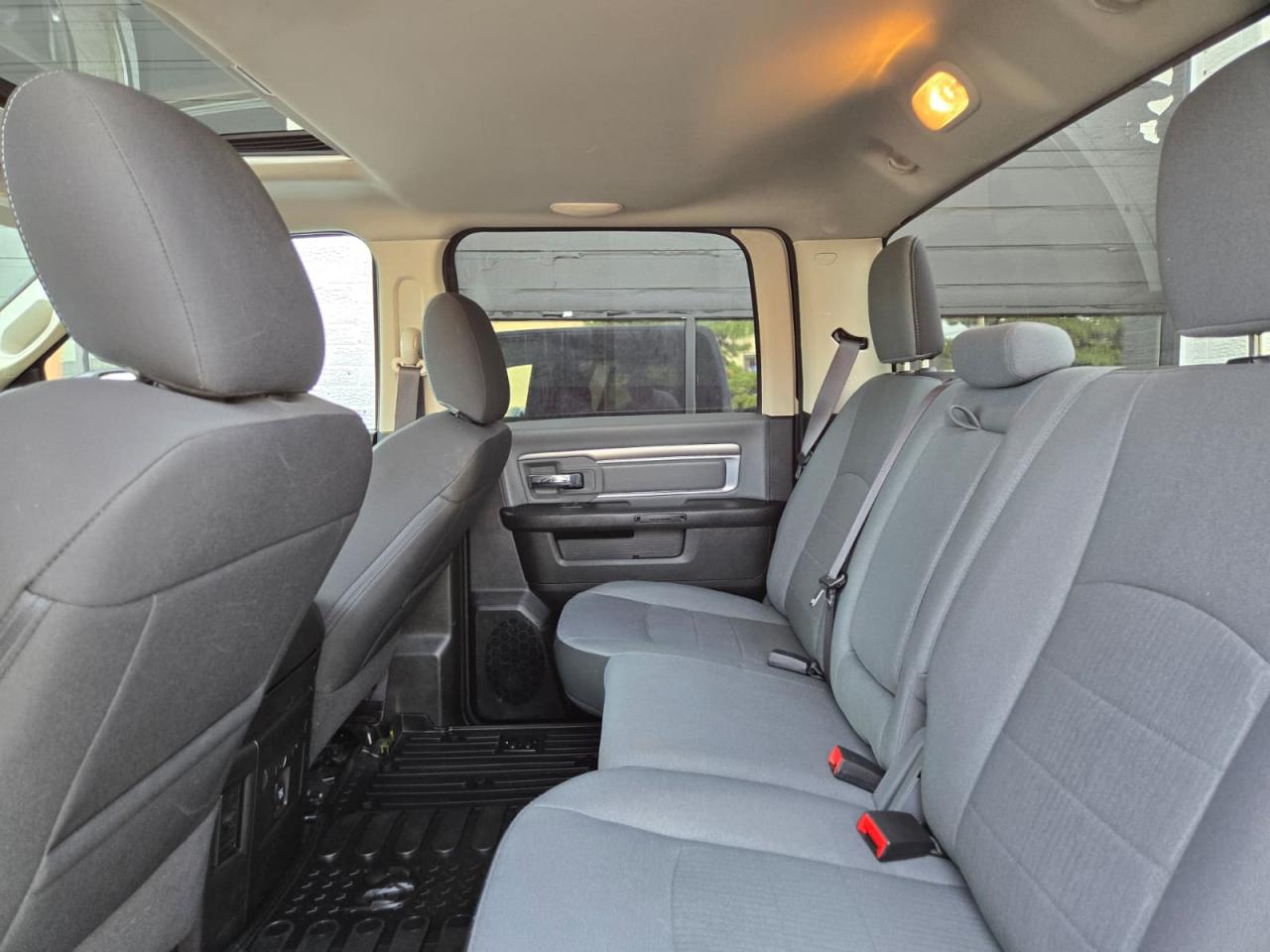 2021 RAM 1500 Classic SLT 4x4 - SUNROOF|CAMERA|ALPINE|ALLOY WHEELS - Photo #13