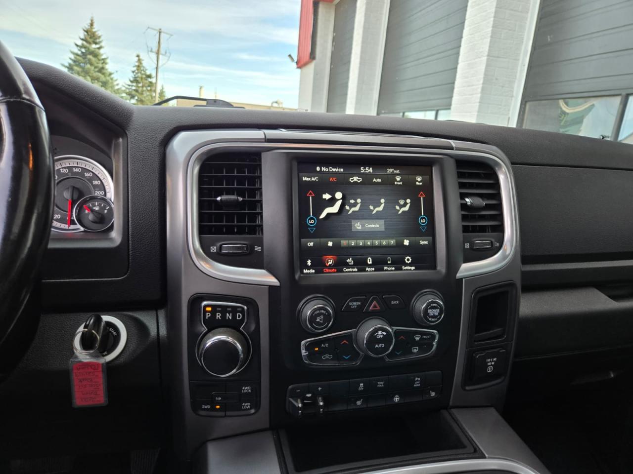2021 RAM 1500 Classic SLT 4x4 - SUNROOF|CAMERA|ALPINE|ALLOY WHEELS - Photo #15