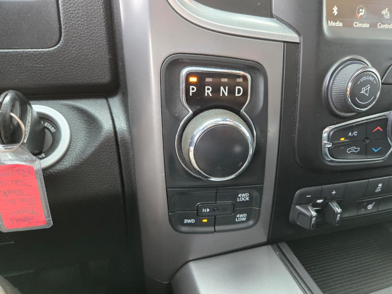 2021 RAM 1500 Classic SLT 4x4 - SUNROOF|CAMERA|ALPINE|ALLOY WHEELS - Photo #22