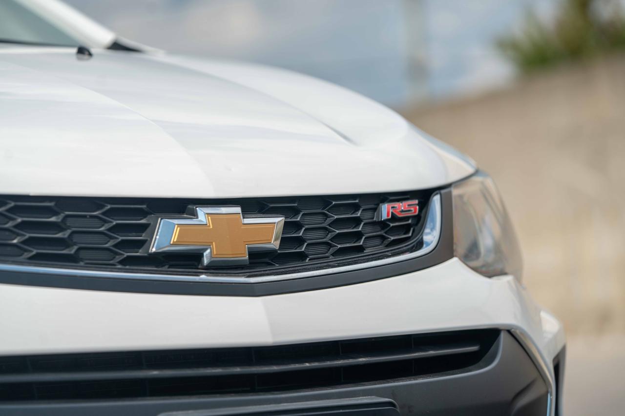 2017 Chevrolet Sonic LT - Photo #10