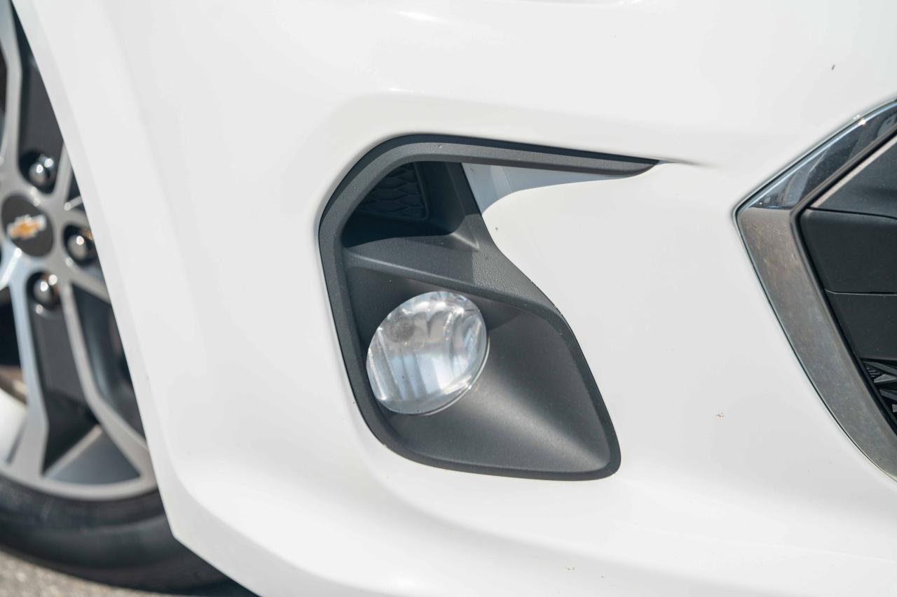 2017 Chevrolet Sonic LT - Photo #9