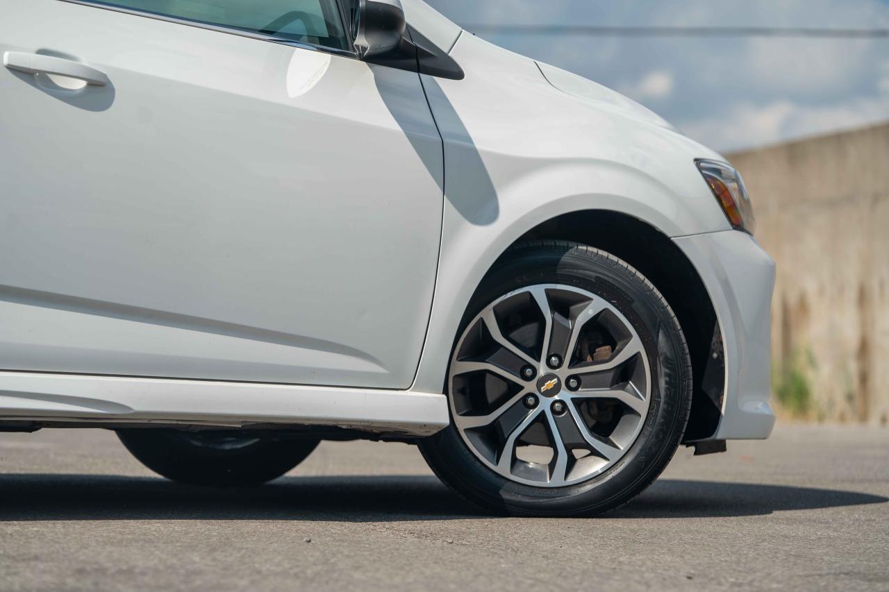 2017 Chevrolet Sonic LT - Photo #12