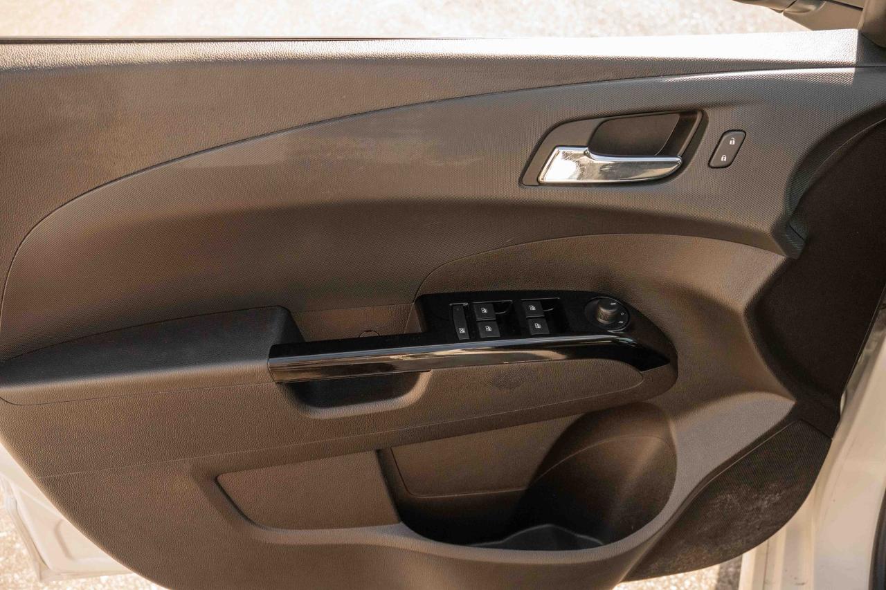 2017 Chevrolet Sonic LT - Photo #24