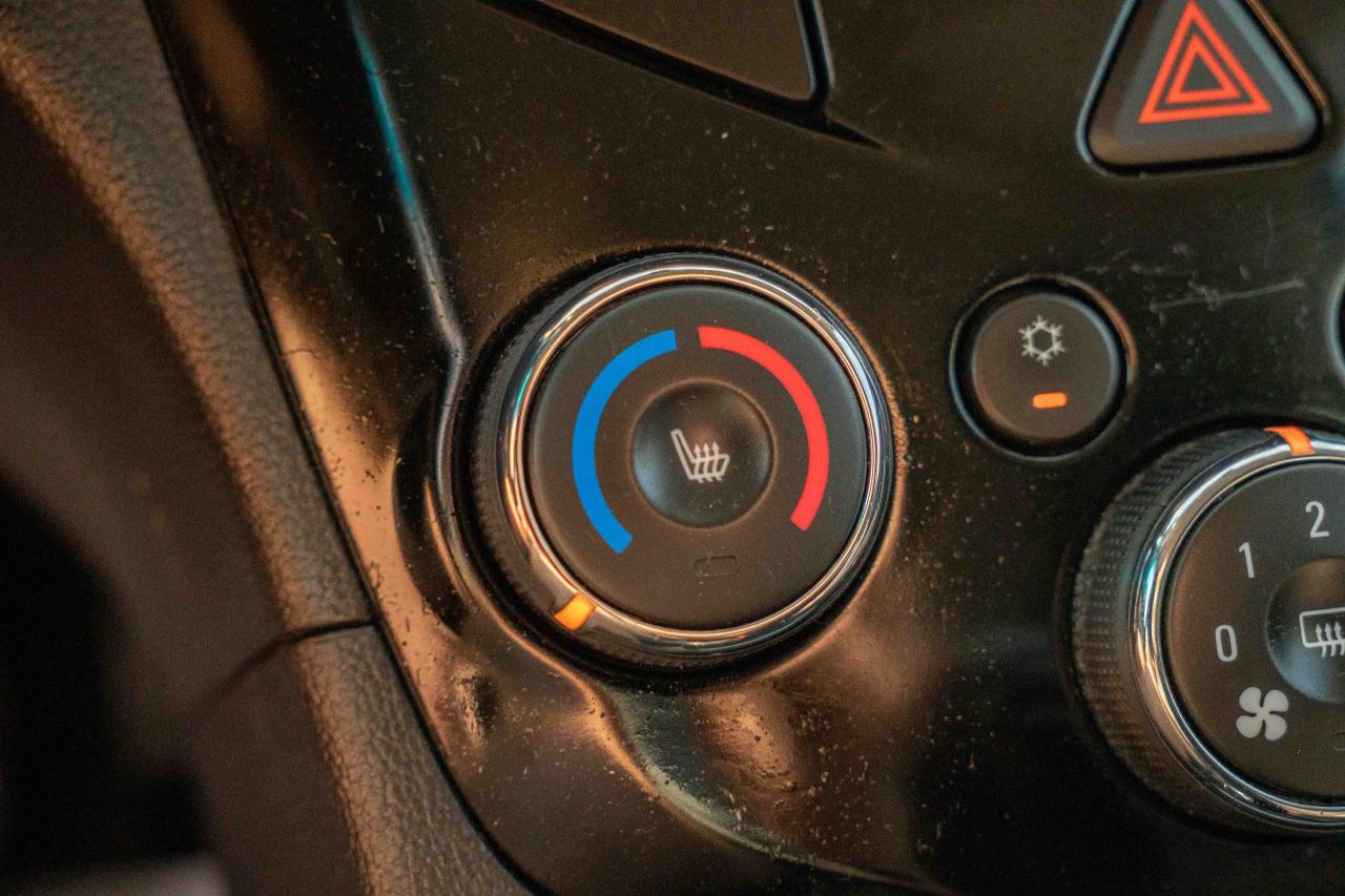 2017 Chevrolet Sonic LT - Photo #38