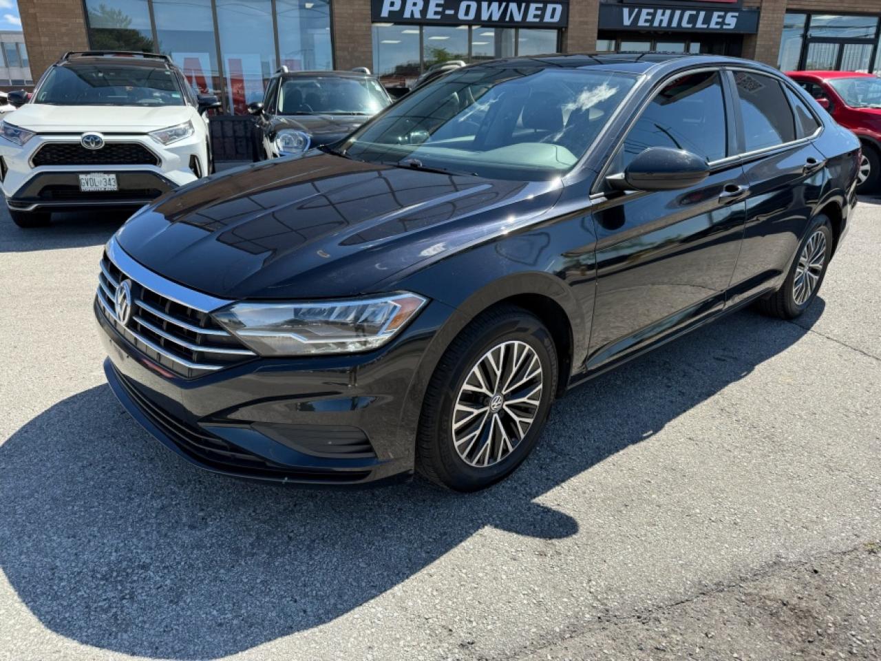 Used 2019 Volkswagen Jetta HIGHLINE/SERVICE RECORDS/LEATHER/SUNROOF/REAR CAME for sale in North York, ON