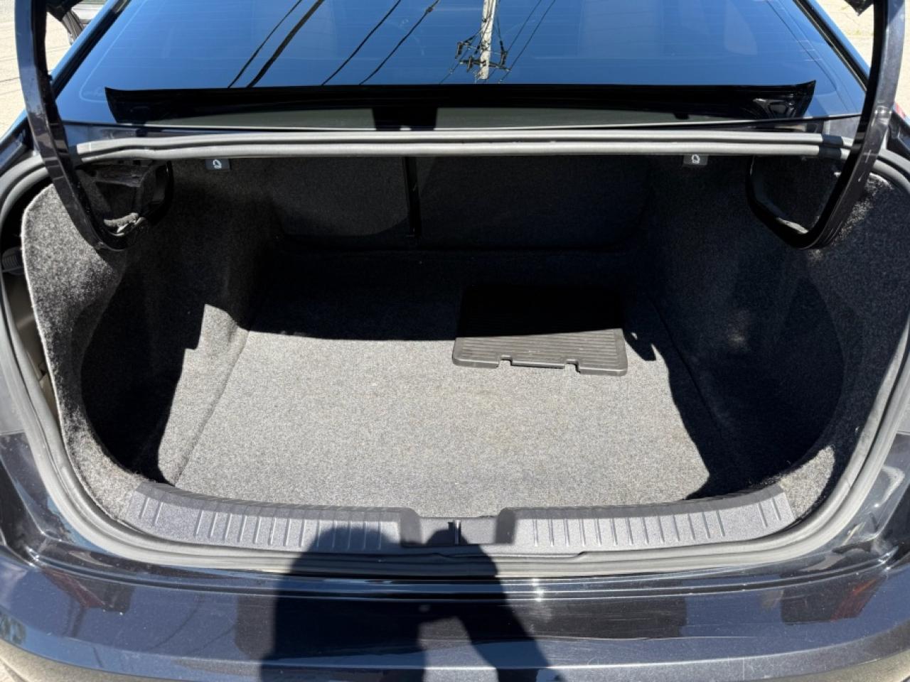 2019 Volkswagen Jetta HIGHLINE/SERVICE RECORDS/LEATHER/SUNROOF/REAR CAME - Photo #15