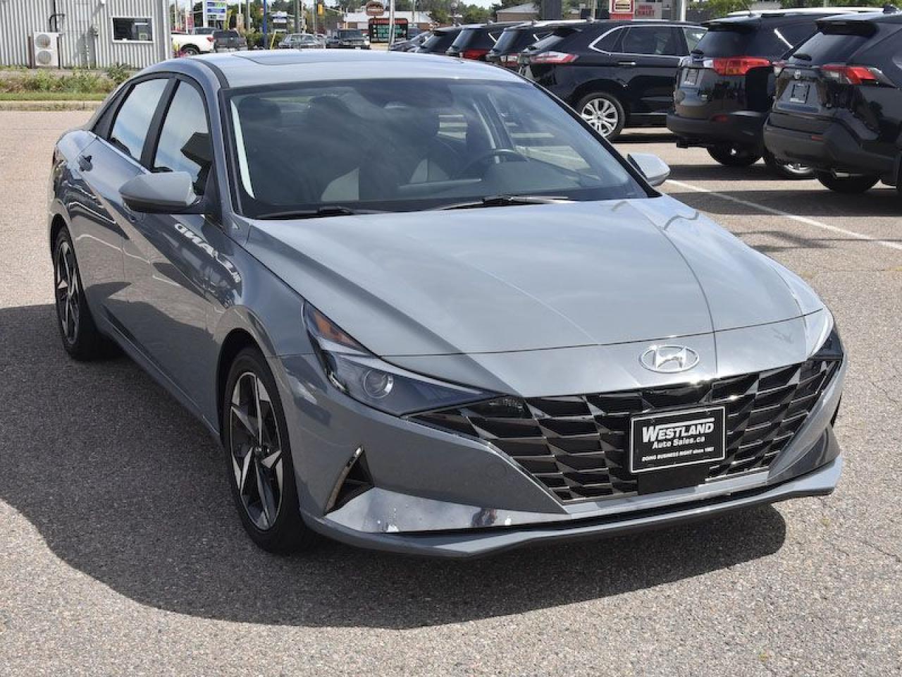 2021 Hyundai Elantra Ultimate - Photo #2