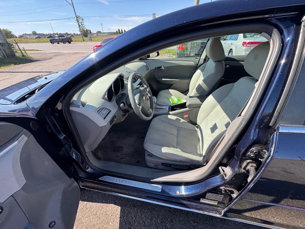 2010 Chevrolet Malibu LT PLATINUM EDITION, AUTO, ONLY 79,000KMS, CERT - Photo #11
