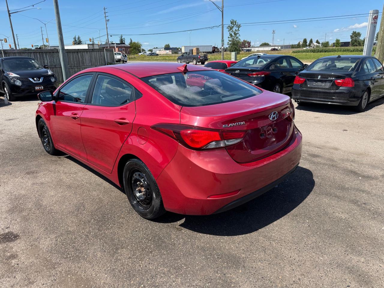 2015 Hyundai Elantra GLS, MANUAL, WELL SERVICED, NO ACCIDENTS, CERTIFIE - Photo #3