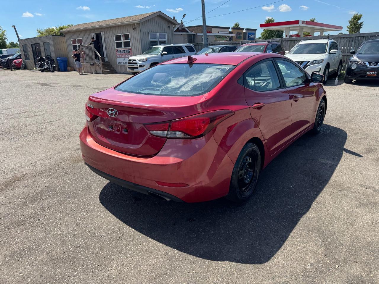 2015 Hyundai Elantra GLS, MANUAL, WELL SERVICED, NO ACCIDENTS, CERTIFIE - Photo #5