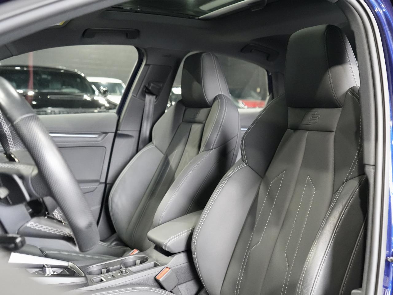 2022 Audi S3 Sedan Progressiv/ROOF/CARPLAY/DRIVE ASSIST/NO ACCIDENTS Photo