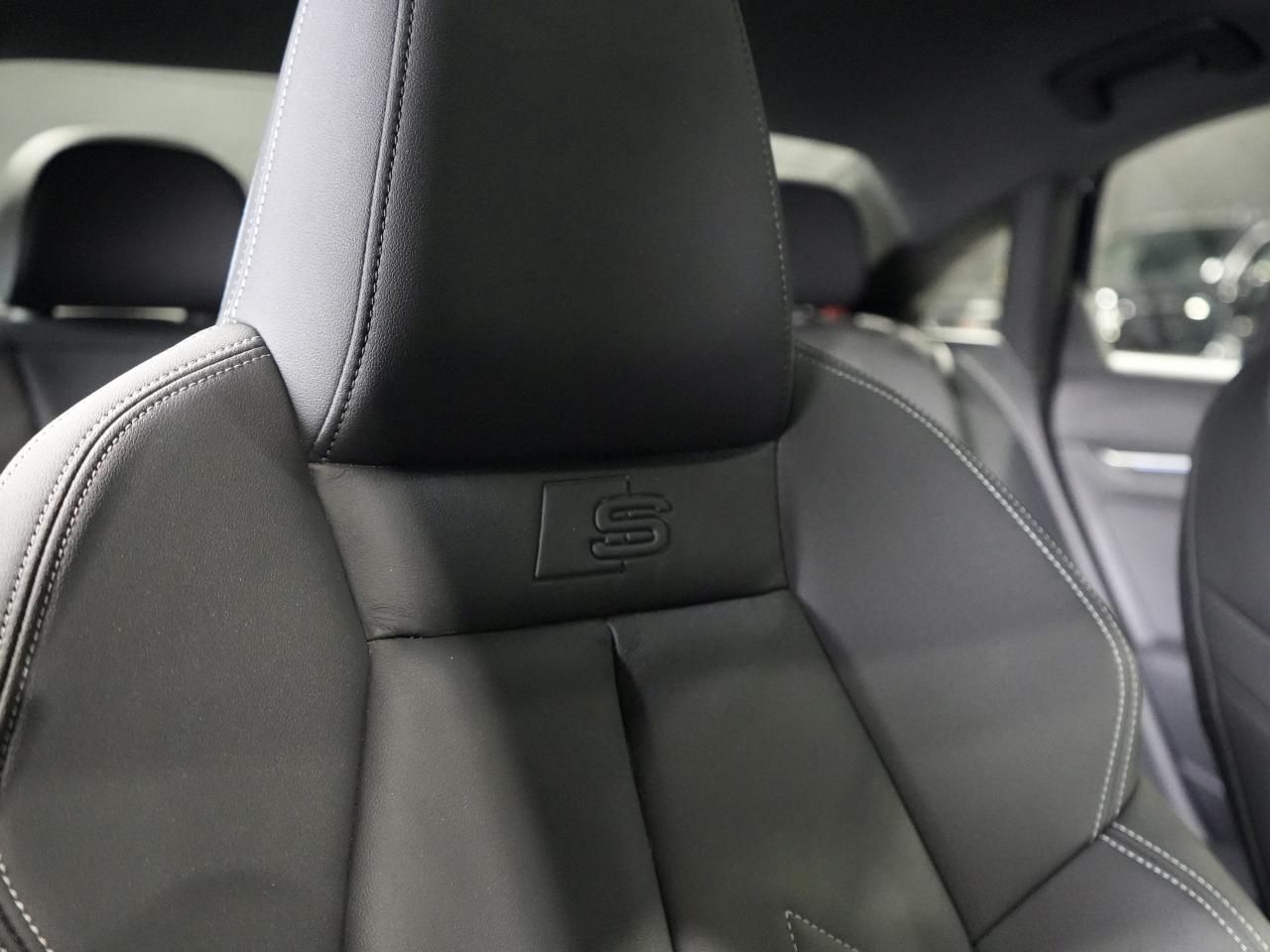 2022 Audi S3 Sedan Progressiv/ROOF/CARPLAY/DRIVE ASSIST/NO ACCIDENTS Photo