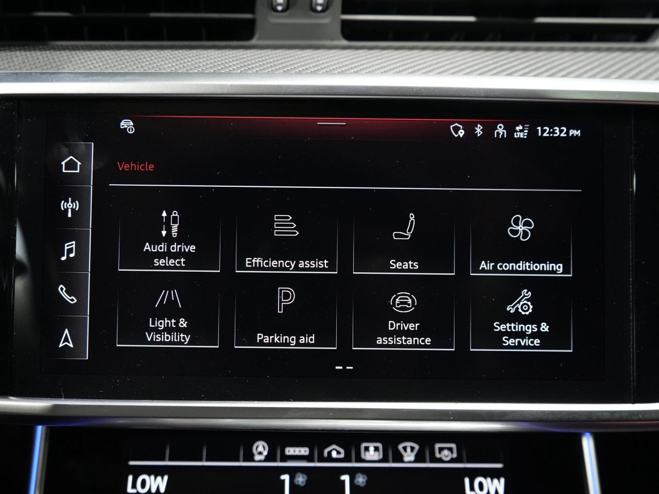 2021 Audi S6 Sedan HUD/360 CAM/21 IN RIM/B&0/CARBON FIEBR/NO ACCIDENT Photo