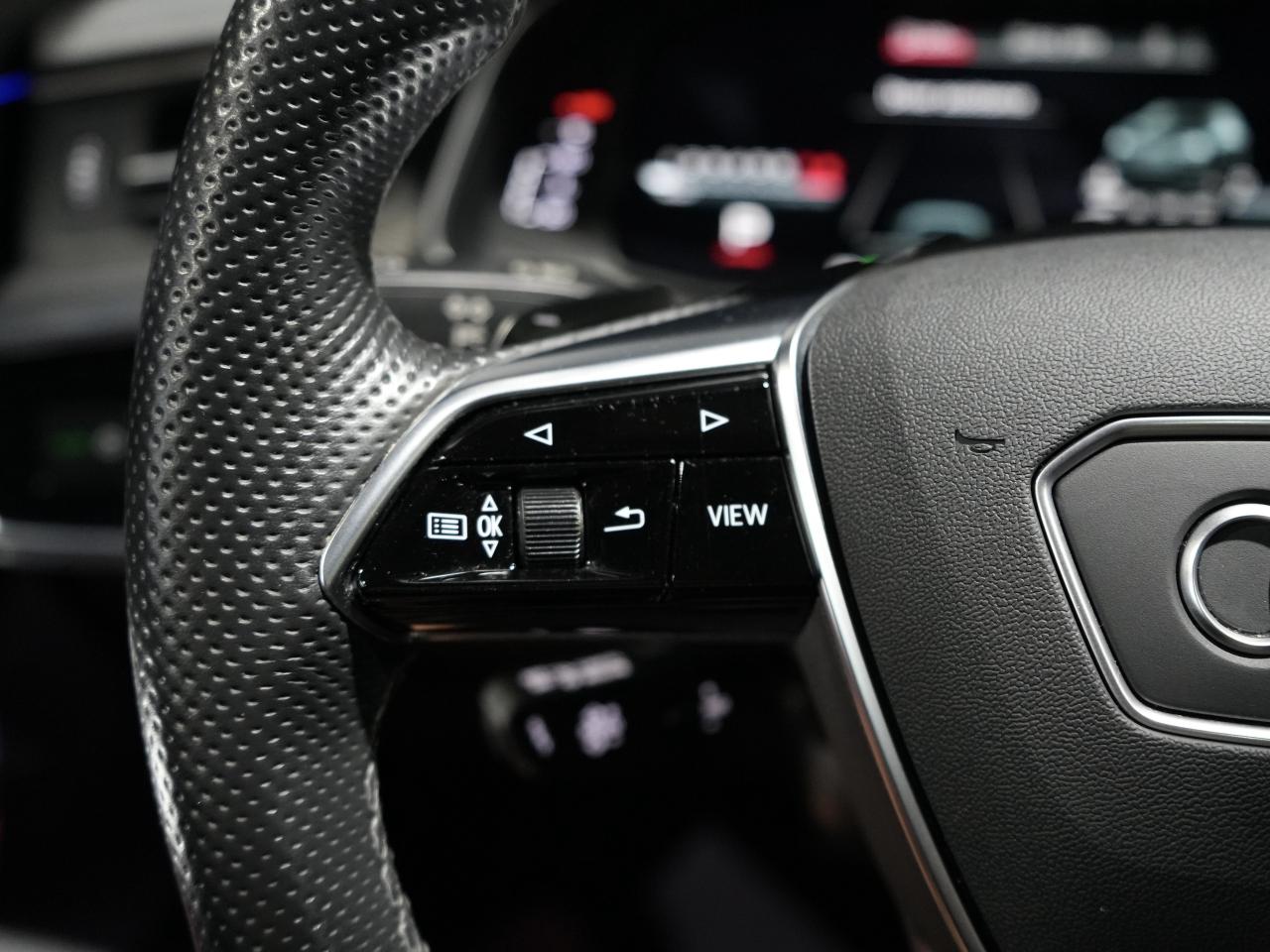 2021 Audi S6 Sedan HUD/360 CAM/21 IN RIM/B&0/CARBON FIEBR/NO ACCIDENT Photo