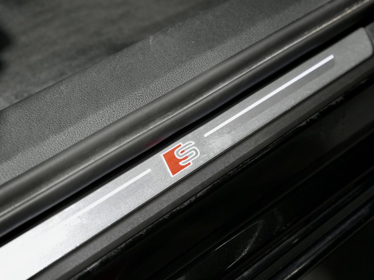 2021 Audi S6 Sedan HUD/360 CAM/21 IN RIM/B&0/CARBON FIEBR/NO ACCIDENT Photo