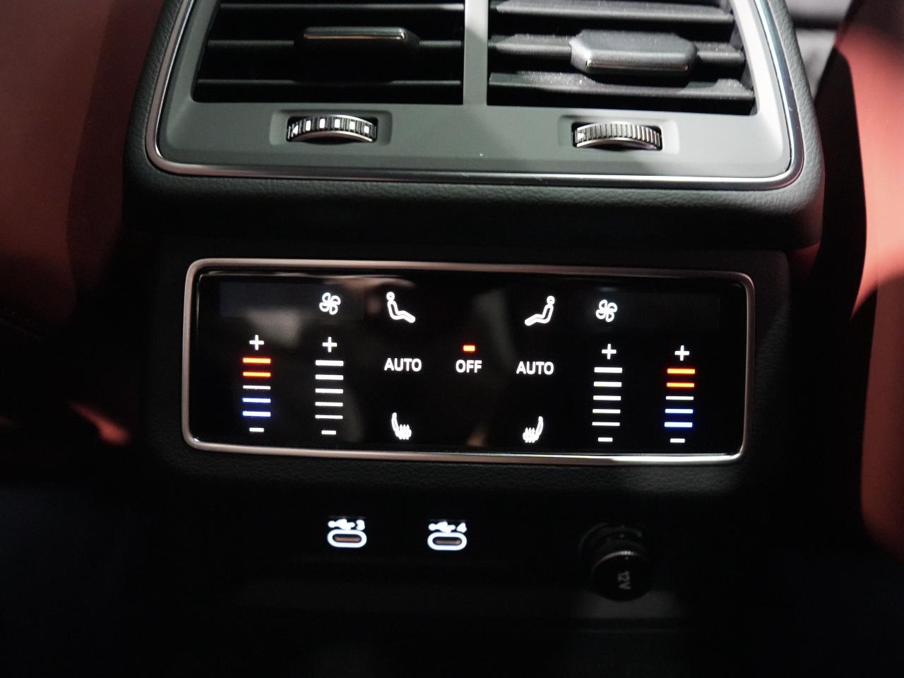 2021 Audi S6 Sedan HUD/360 CAM/21 IN RIM/B&0/CARBON FIEBR/NO ACCIDENT Photo