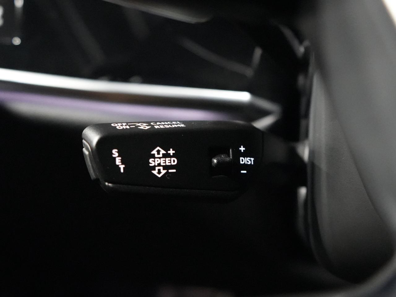 2021 Audi S8 HUD/CARBON FIBER/BANG&O/PANO/360 CAM/NO ACCIDENT Photo