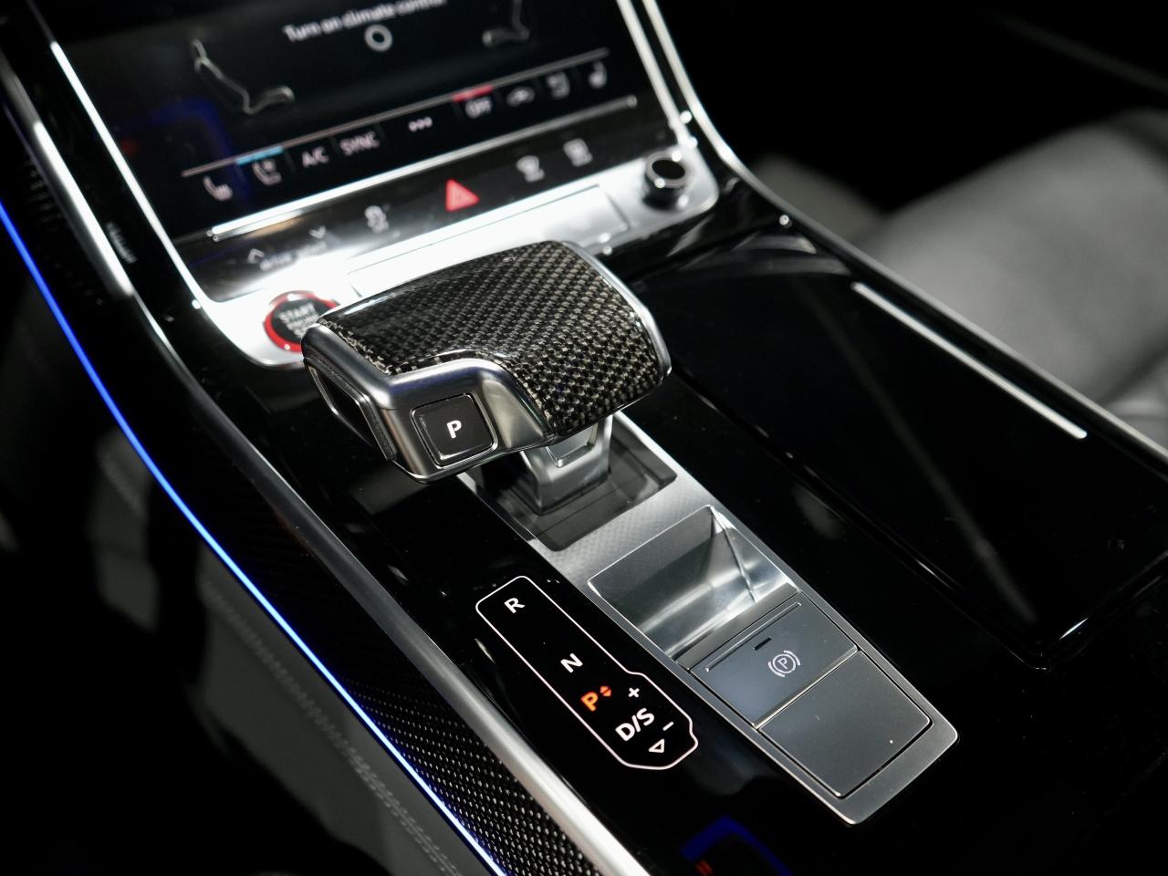 2021 Audi S8 HUD/CARBON FIBER/BANG&O/PANO/360 CAM/NO ACCIDENT Photo
