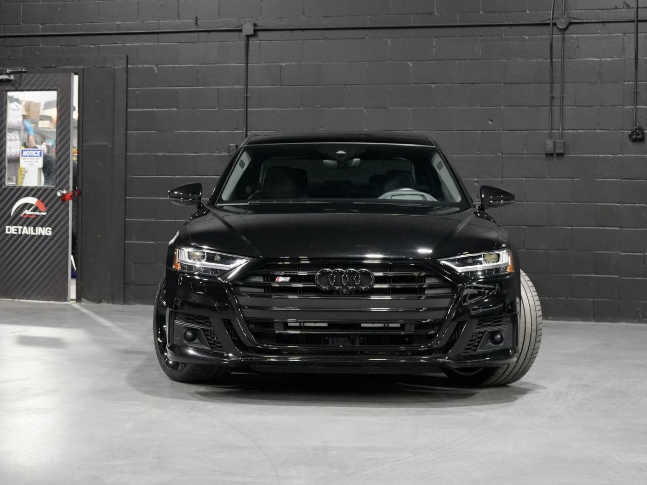 2021 Audi S8 HUD/CARBON FIBER/BANG&O/PANO/360 CAM/NO ACCIDENT Photo2