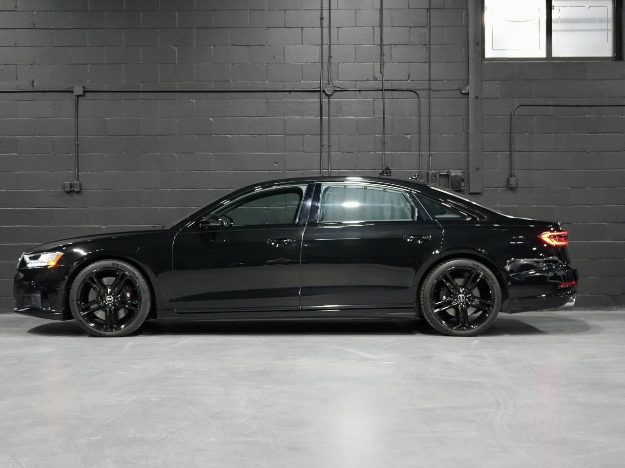 2021 Audi S8 HUD/CARBON FIBER/BANG&O/PANO/360 CAM/NO ACCIDENT Photo