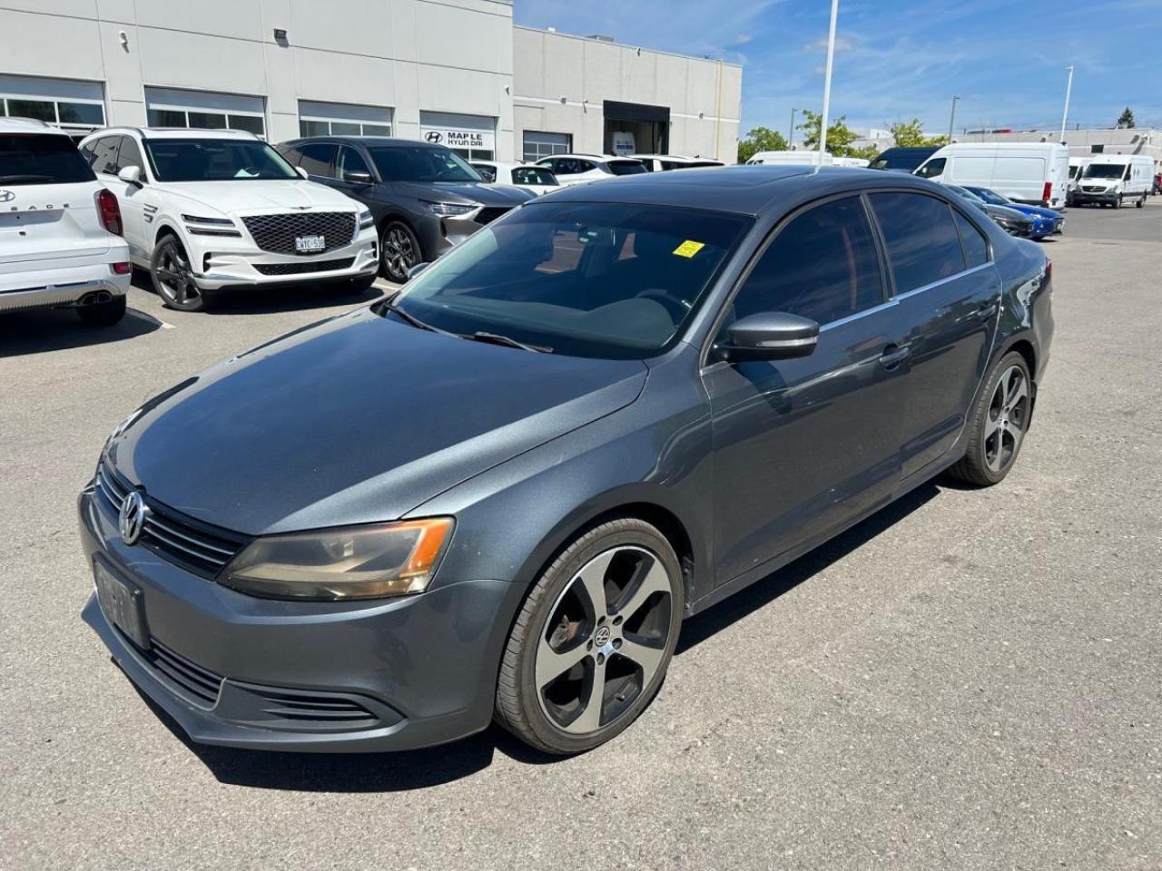 Used 2014 Volkswagen Jetta  for sale in Maple, ON