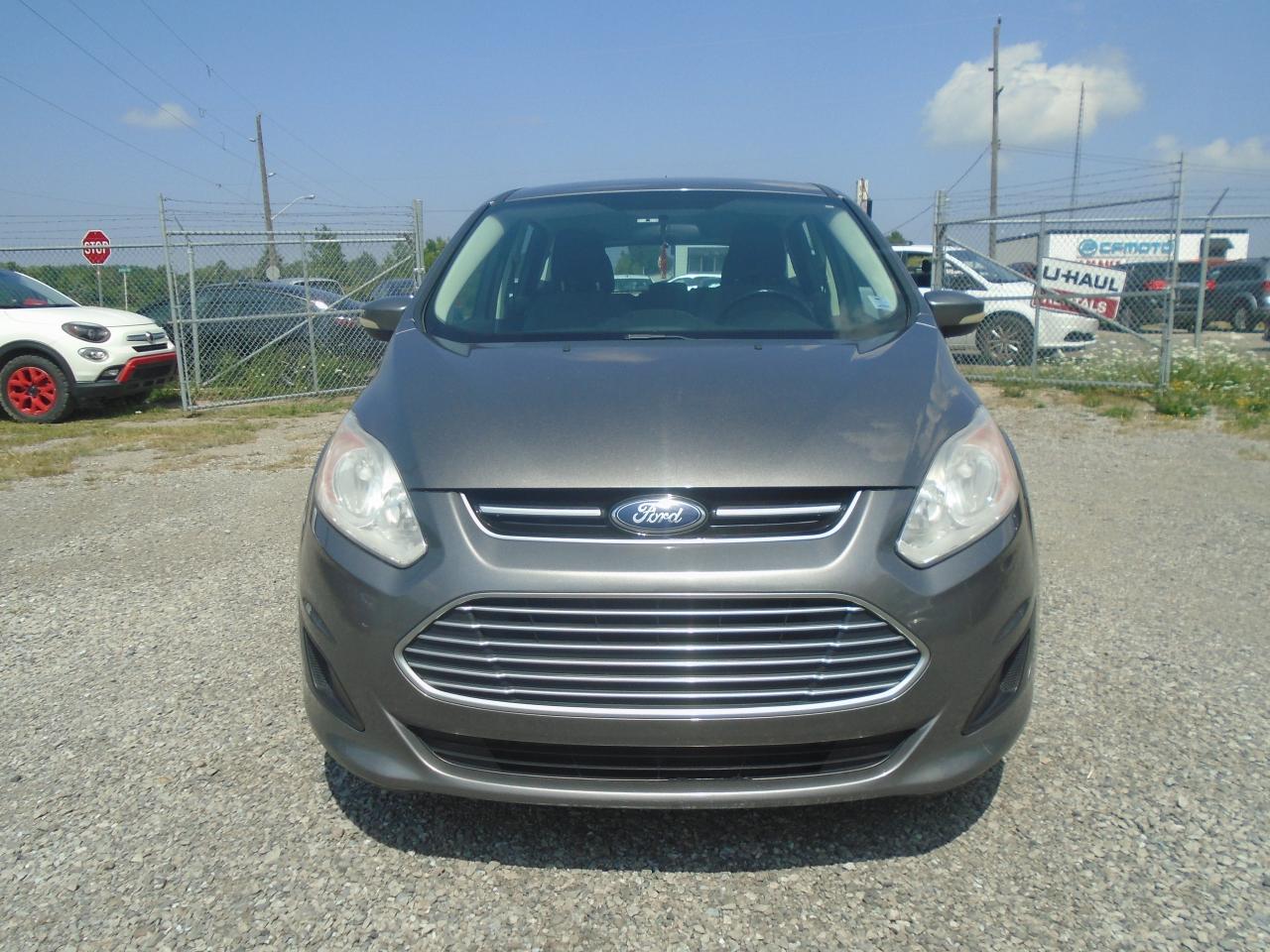 2014 Ford C-MAX 5DR HB SE - Photo #2