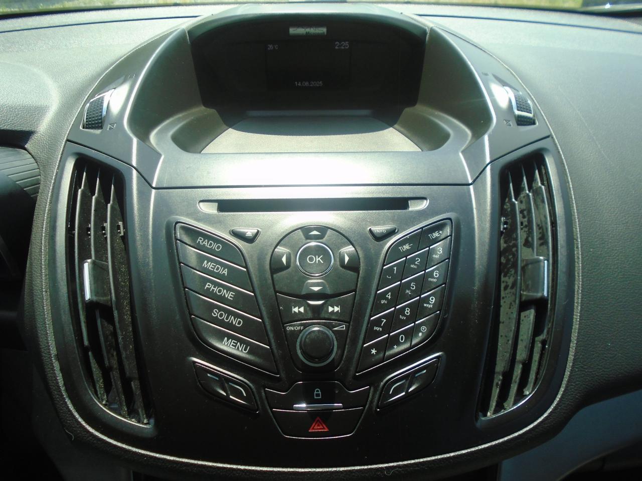 2014 Ford C-MAX 5DR HB SE - Photo #13