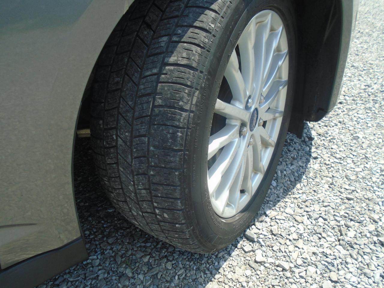 2014 Ford C-MAX 5DR HB SE - Photo #28