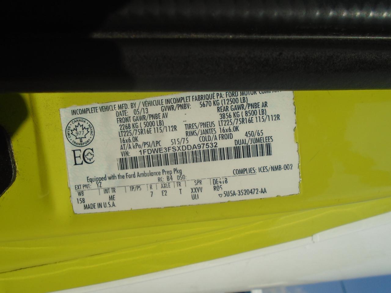 2013 Ford Econoline E-350 Super Duty 158  DRW - Photo #24