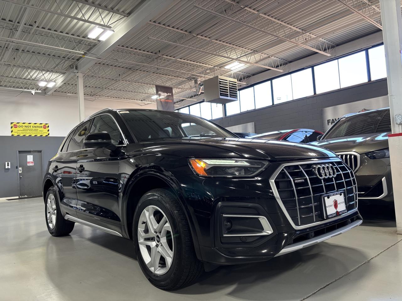 2021 Audi Q5 Komfort|QUATTRO|LEATHER|ALLOYS|BACKUPCAMERA|+++ - Photo #2