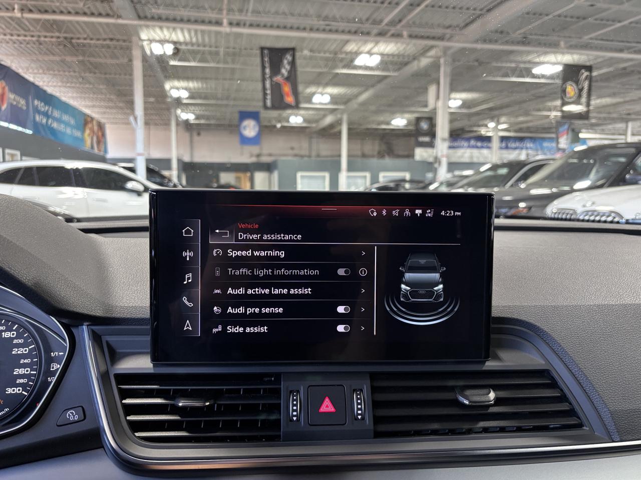 2021 Audi Q5 Komfort|QUATTRO|LEATHER|ALLOYS|BACKUPCAMERA|+++ - Photo #23