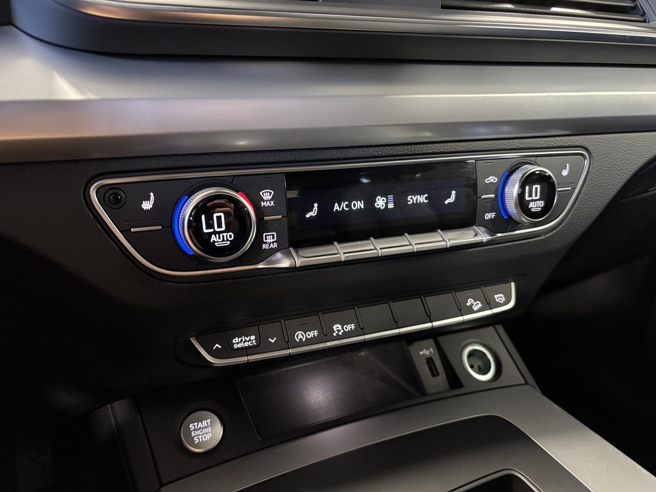 2021 Audi Q5 Komfort|QUATTRO|LEATHER|ALLOYS|BACKUPCAMERA|+++ - Photo #25