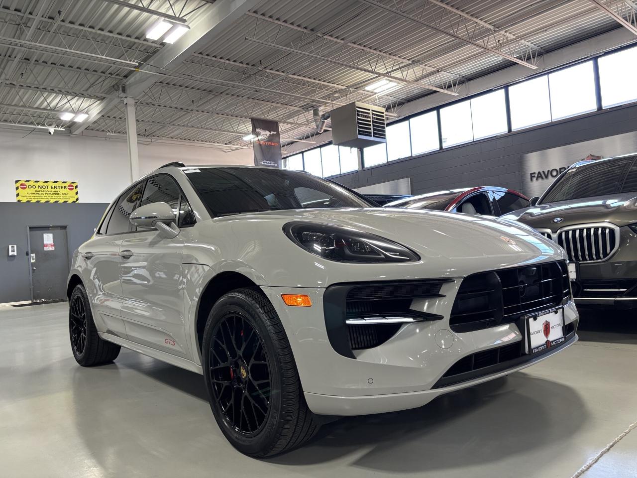 2021 Porsche Macan GTS AWD|NAV|BOSE|REDLEATHER|PANOROOF|360CAM|+++ - Photo #2