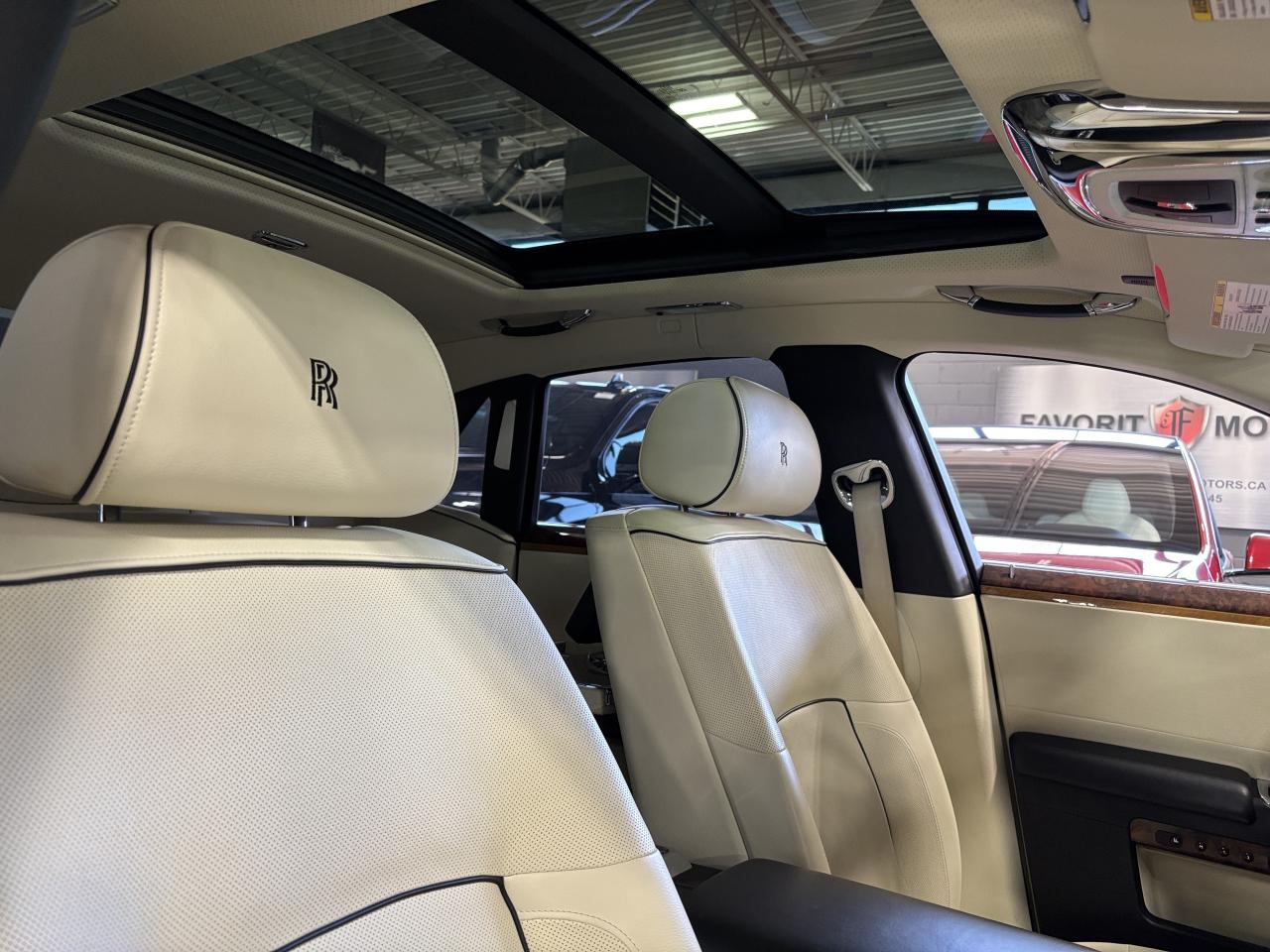 2014 Rolls Royce Ghost V12|RWD|LOWKMS|NAV|WOOD|CREAMSEATS|REARDVD|TRAYS|+ - Photo #21