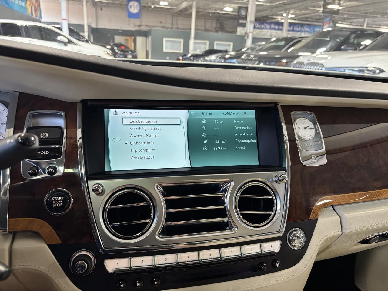 2014 Rolls Royce Ghost V12|RWD|LOWKMS|NAV|WOOD|CREAMSEATS|REARDVD|TRAYS|+ - Photo #38