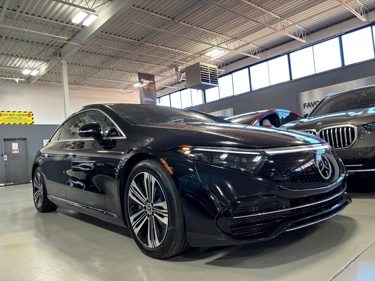 2023 Mercedes-Benz E-Class EQS450|4MATIC|SEDAN|NAV|CREAMSEATS|BURMESTER|3DCAM - Photo #2