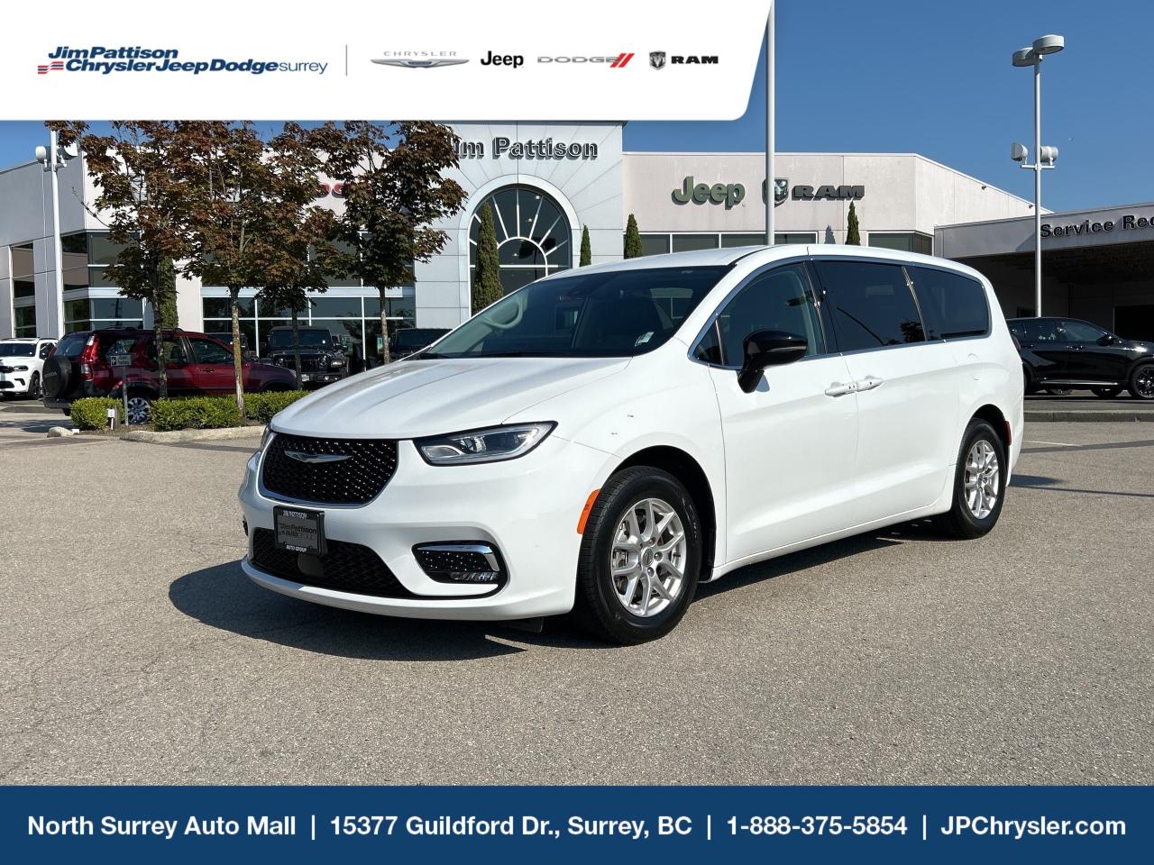 Used 2024 Chrysler Pacifica | New Arrival | Stow 'n Go | Remote Start for sale in Surrey, BC