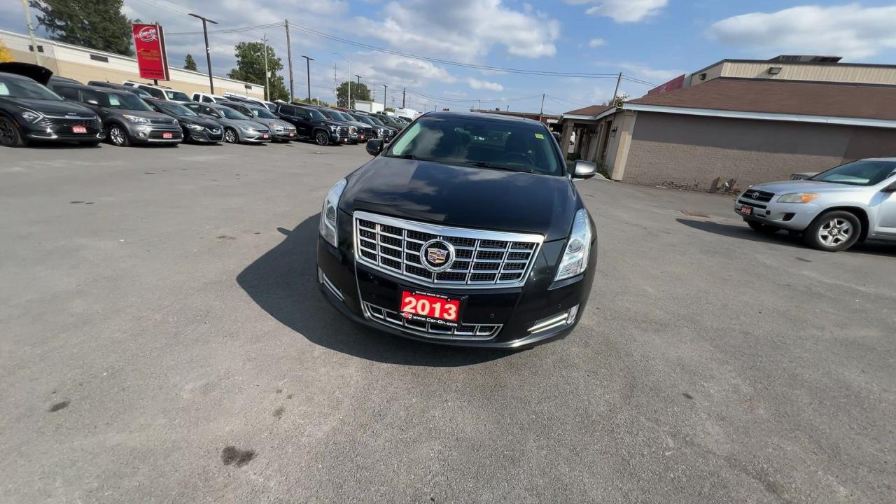 2013 Cadillac XTS PREMIUM AWD |304HP |COOLED LEATHER |PANO ROOF |HUD Photo2