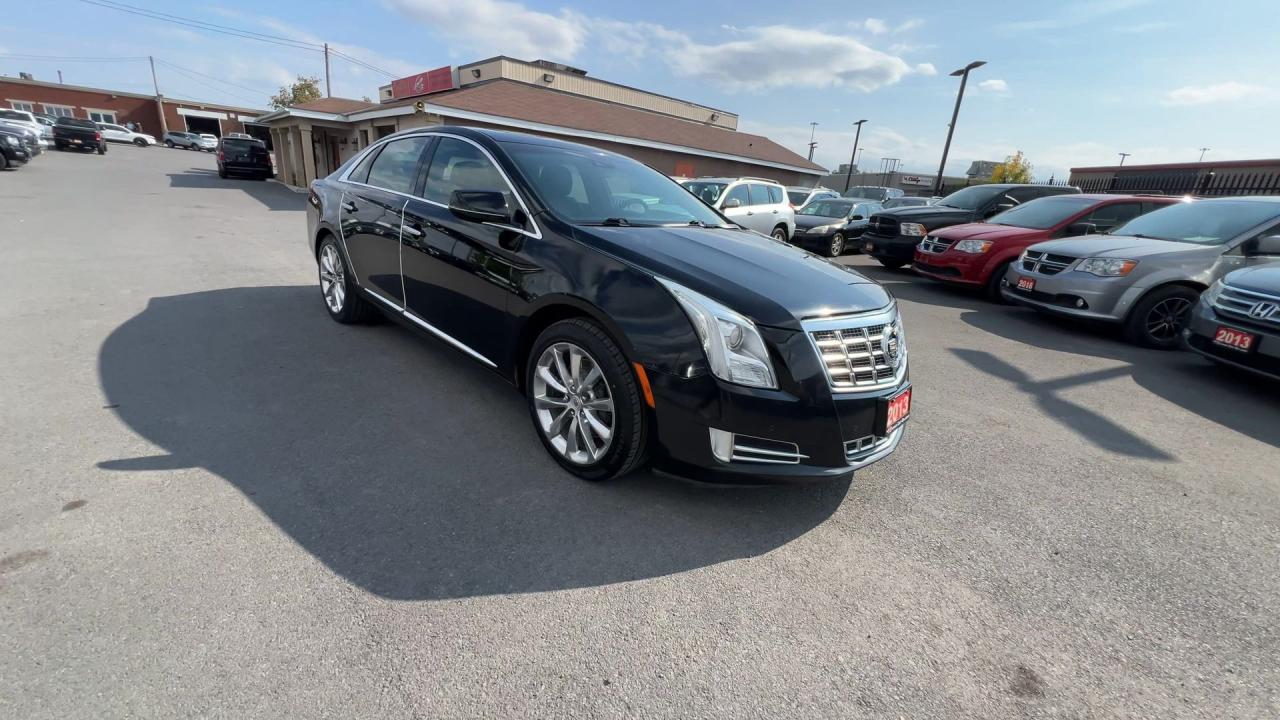 2013 Cadillac XTS PREMIUM AWD |304HP |COOLED LEATHER |PANO ROOF |HUD Photo