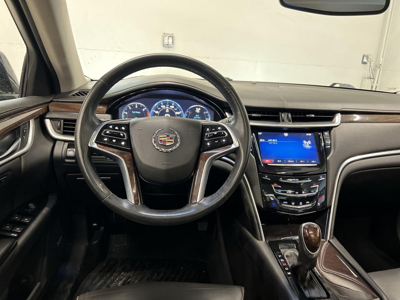 2013 Cadillac XTS PREMIUM AWD |304HP |COOLED LEATHER |PANO ROOF |HUD Photo