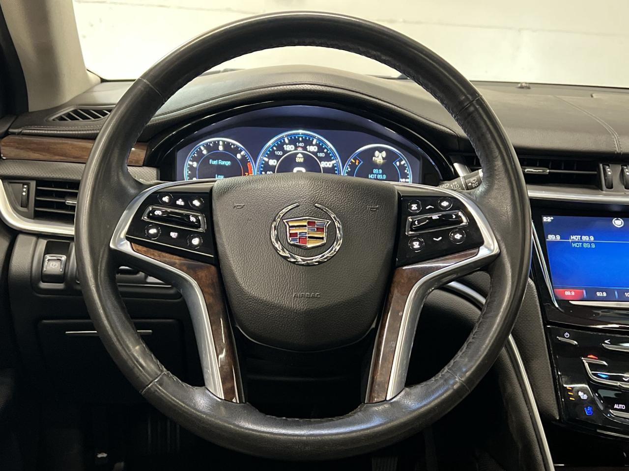2013 Cadillac XTS PREMIUM AWD |304HP |COOLED LEATHER |PANO ROOF |HUD Photo