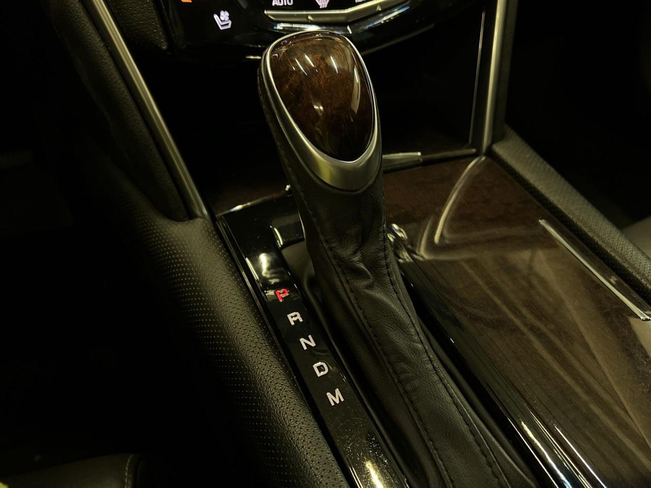 2013 Cadillac XTS PREMIUM AWD |304HP |COOLED LEATHER |PANO ROOF |HUD Photo