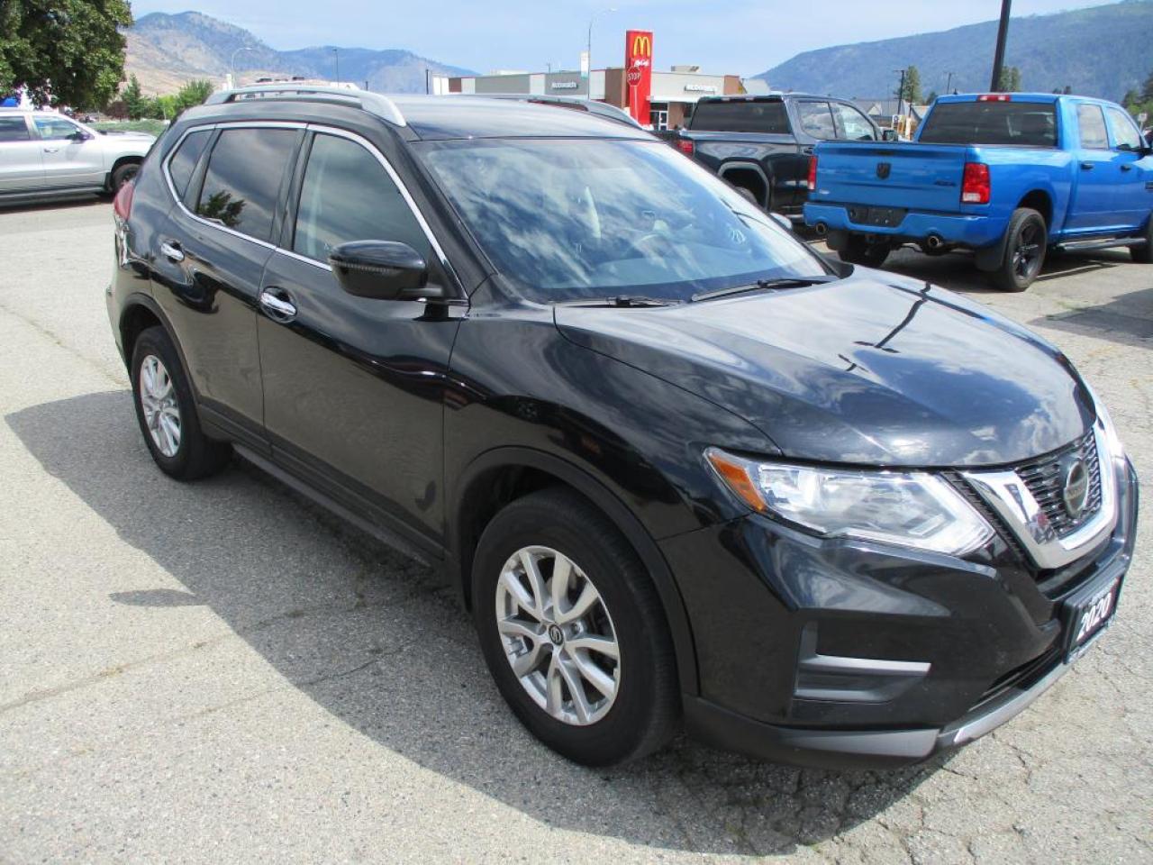 2020 Nissan Rogue S AWD Photo4