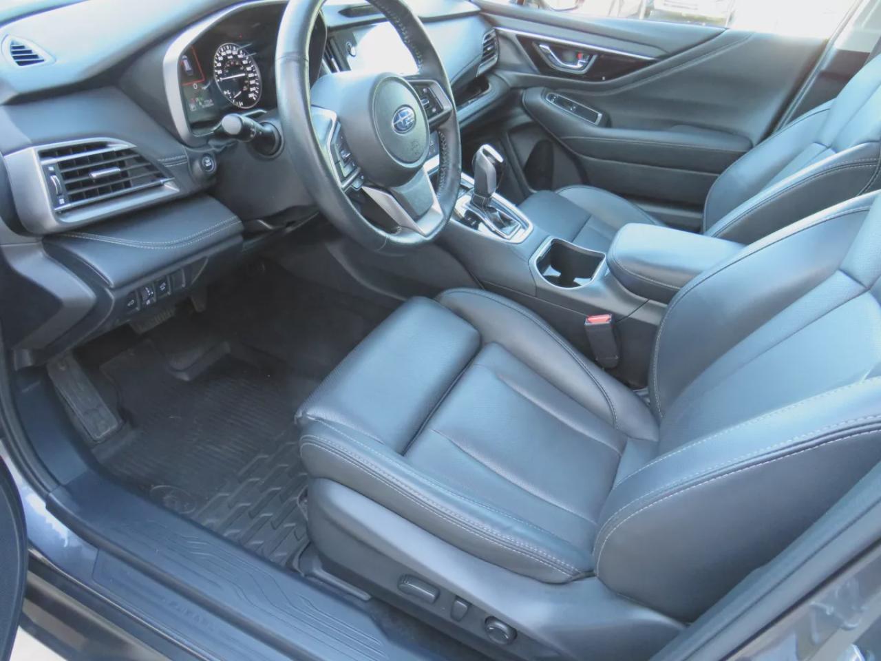 2022 Subaru Outback Limited (**CLEAN TITLE/NO ACCIDENTS!!*SAFETY/CERTIFIED!!**AWD**ALLOY RIMS**EYESIGHT**LEATHER**NAVIGATION**SUNROOF**HARMAN/KARDON SOUND SYSTEM**REVERSE CAMERA**PUSH BUTTON START**POWER SEATS**DIGITAL TOUCHSCREEN**HEATED SEATS/STEERING WHEEL**POWER TAILGATE Photo